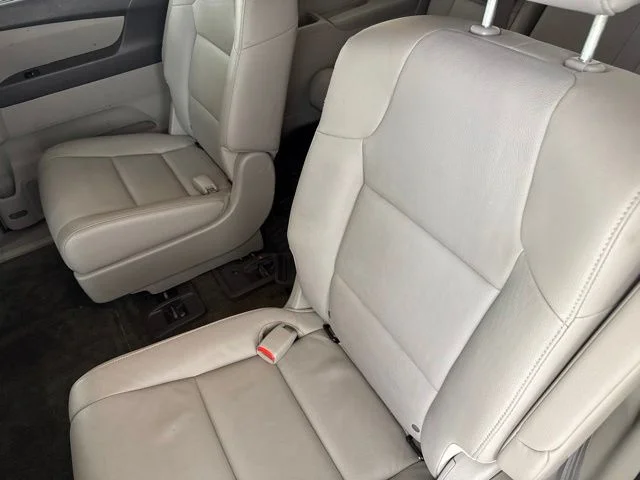 Used 2014  Honda EX-L image 30