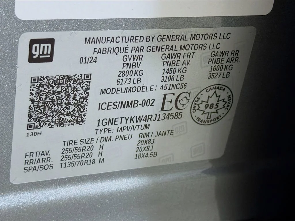 Used 2024 Sterling Gray Metallic Chevrolet RS image 31