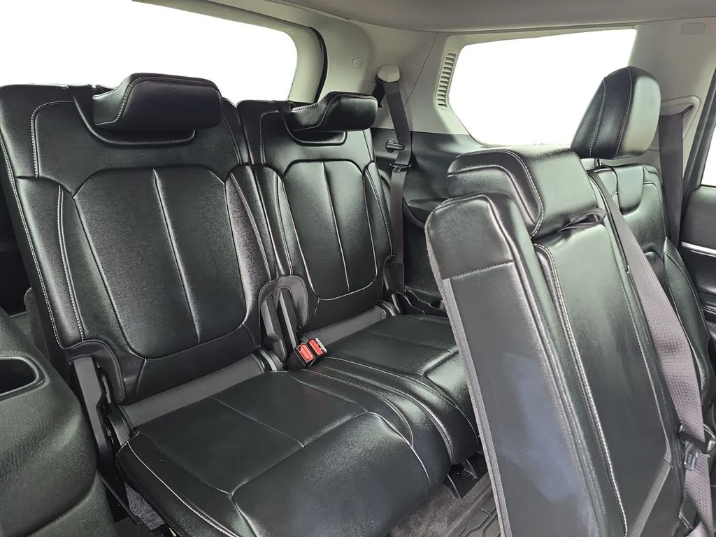 Used 2021 Bright White Clearcoat Jeep Limited image 14