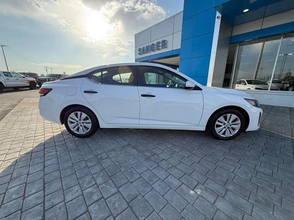 Used 2024 White Nissan S image 14