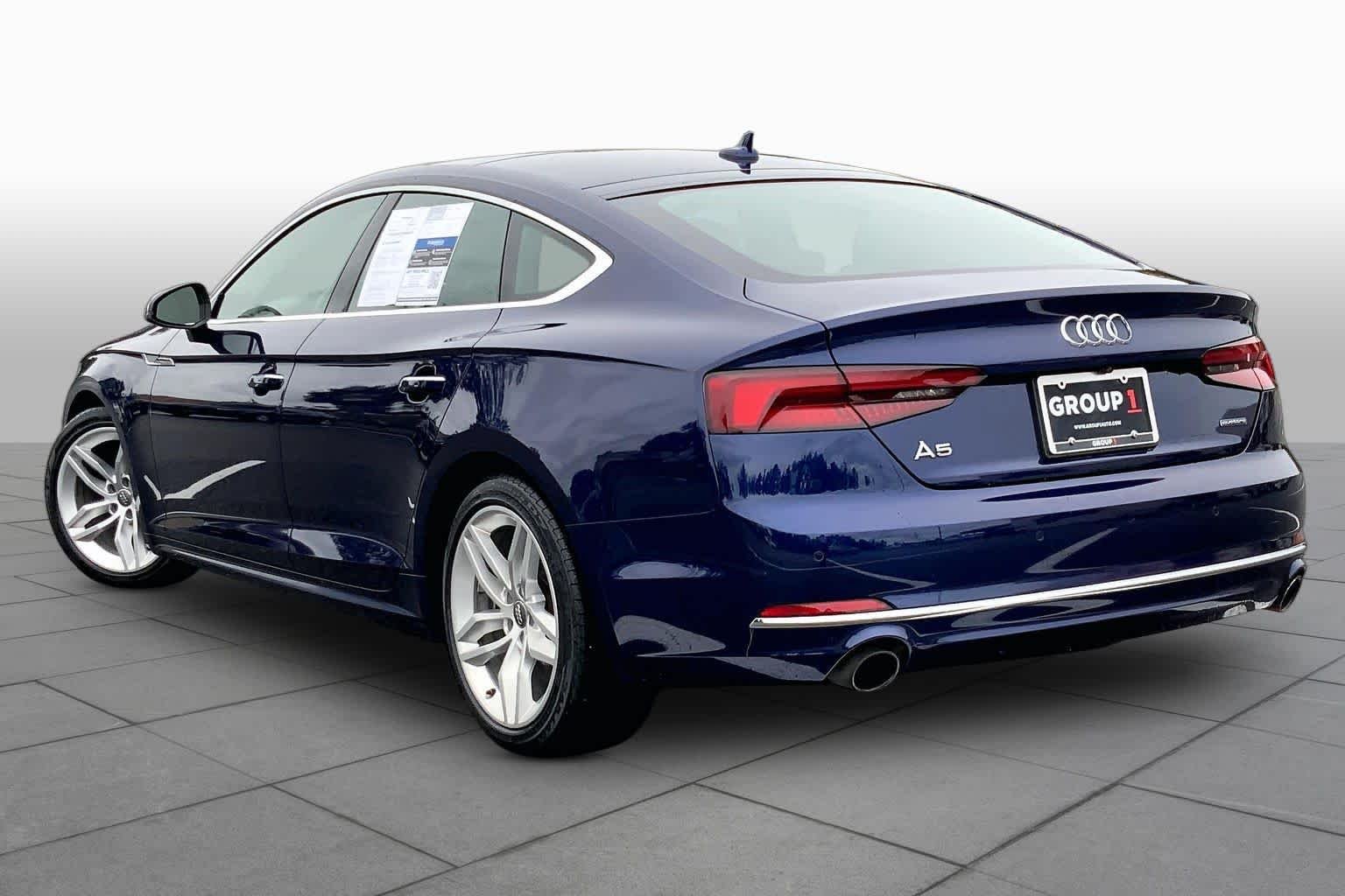 Used 2019 Navarra Blue Metallic Audi Premium Plus image 11