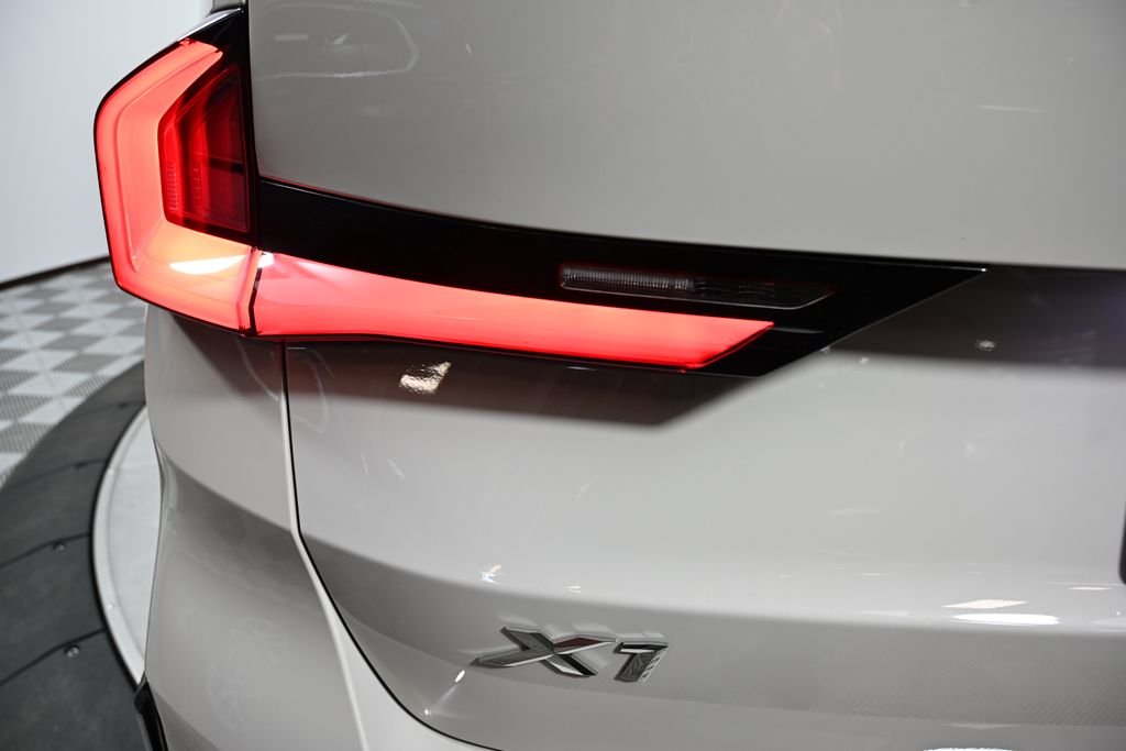 2026 BMW X1 28i - Photo 11