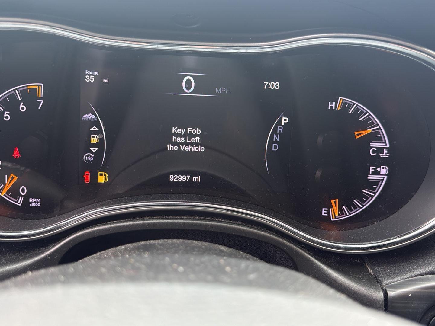 Used 2020 RED JEEP LIMI image 16