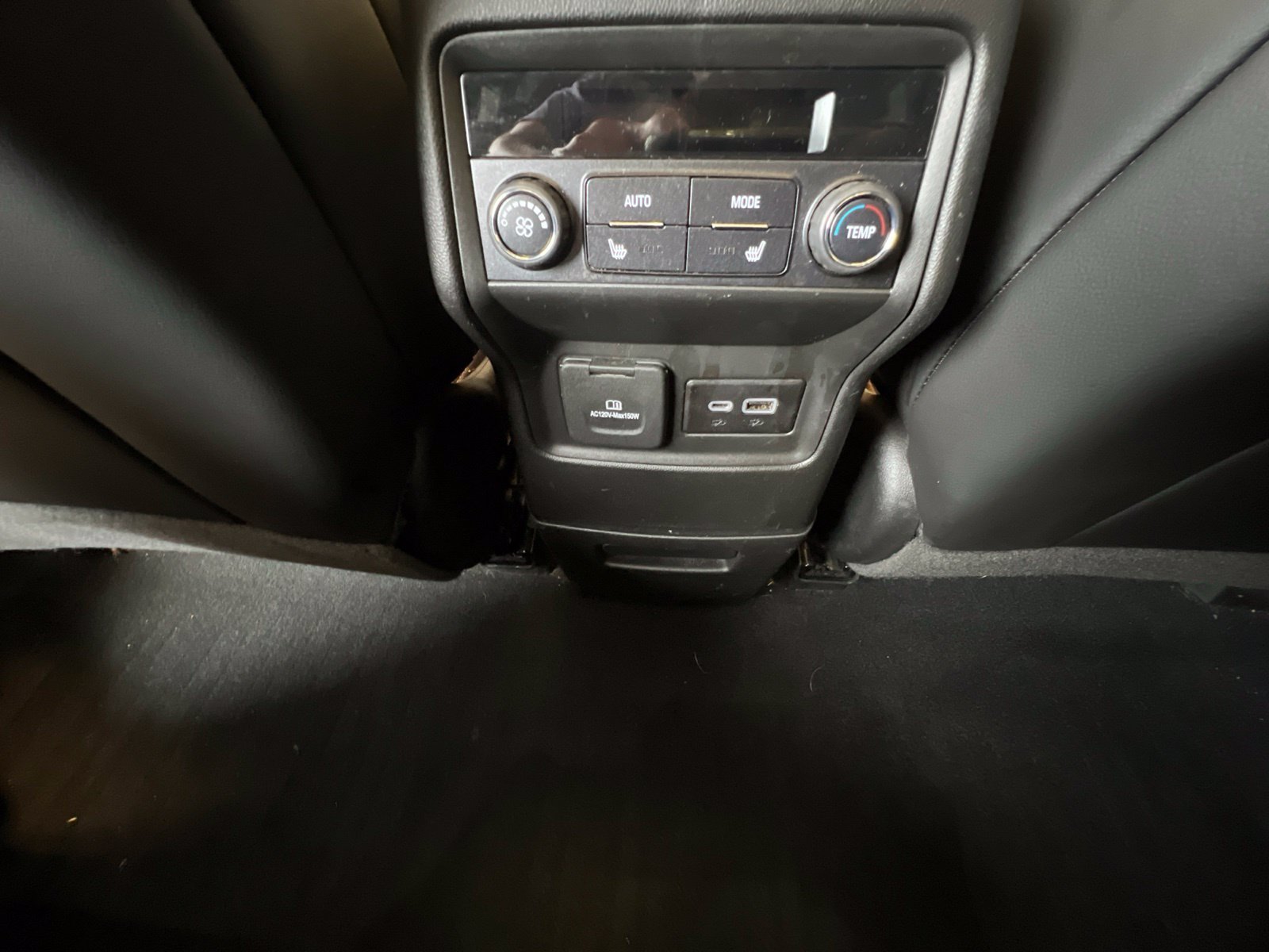 Certified Used 2022 White GMC AT4 image 28