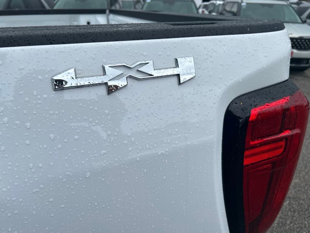 2025 GMC Sierra 2500HD Pro - Photo 19