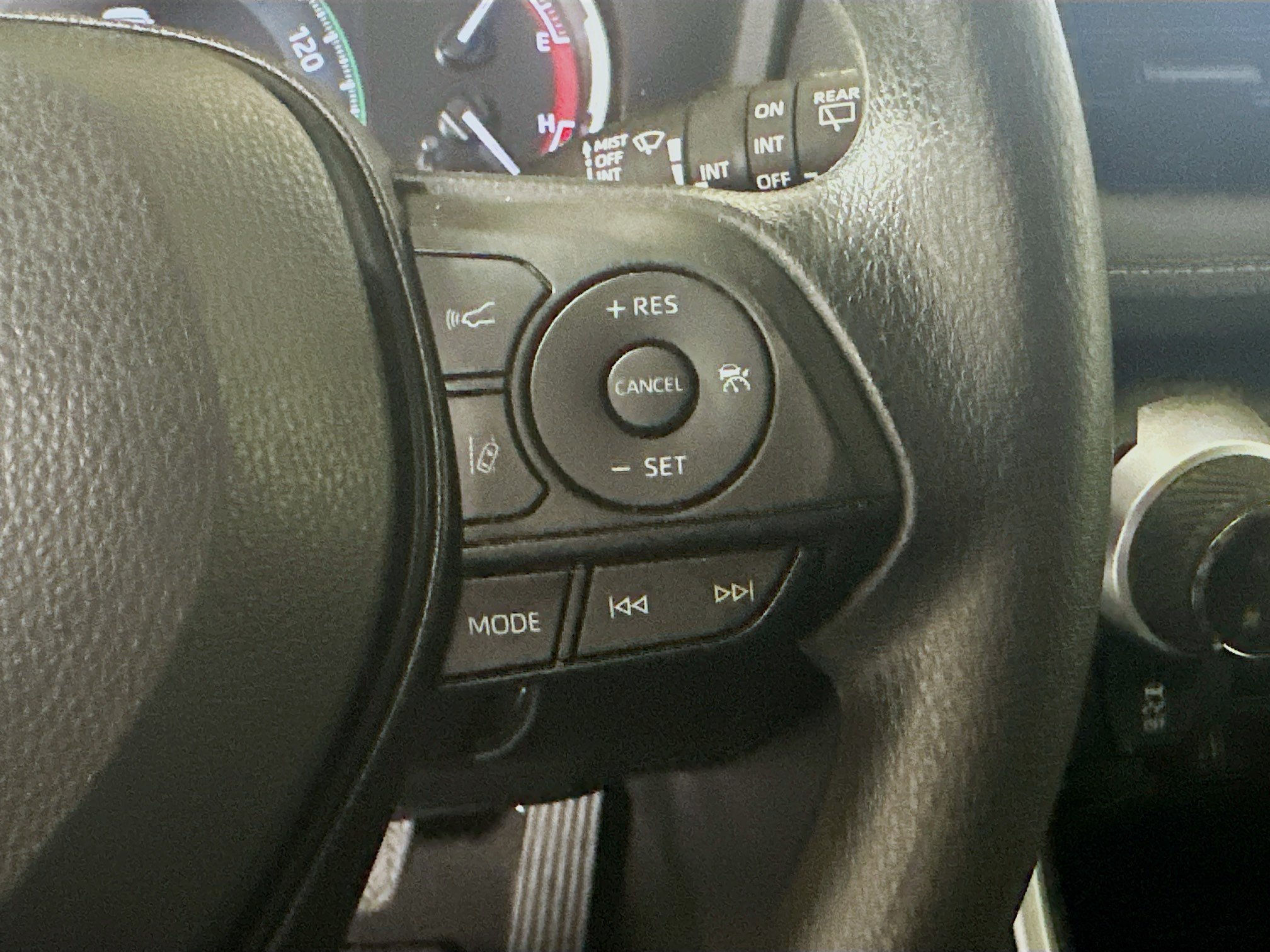 Used 2023 Lunar Toyota XLE image 17