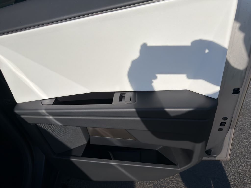 Used 2024 Silver Tesla Base image 29