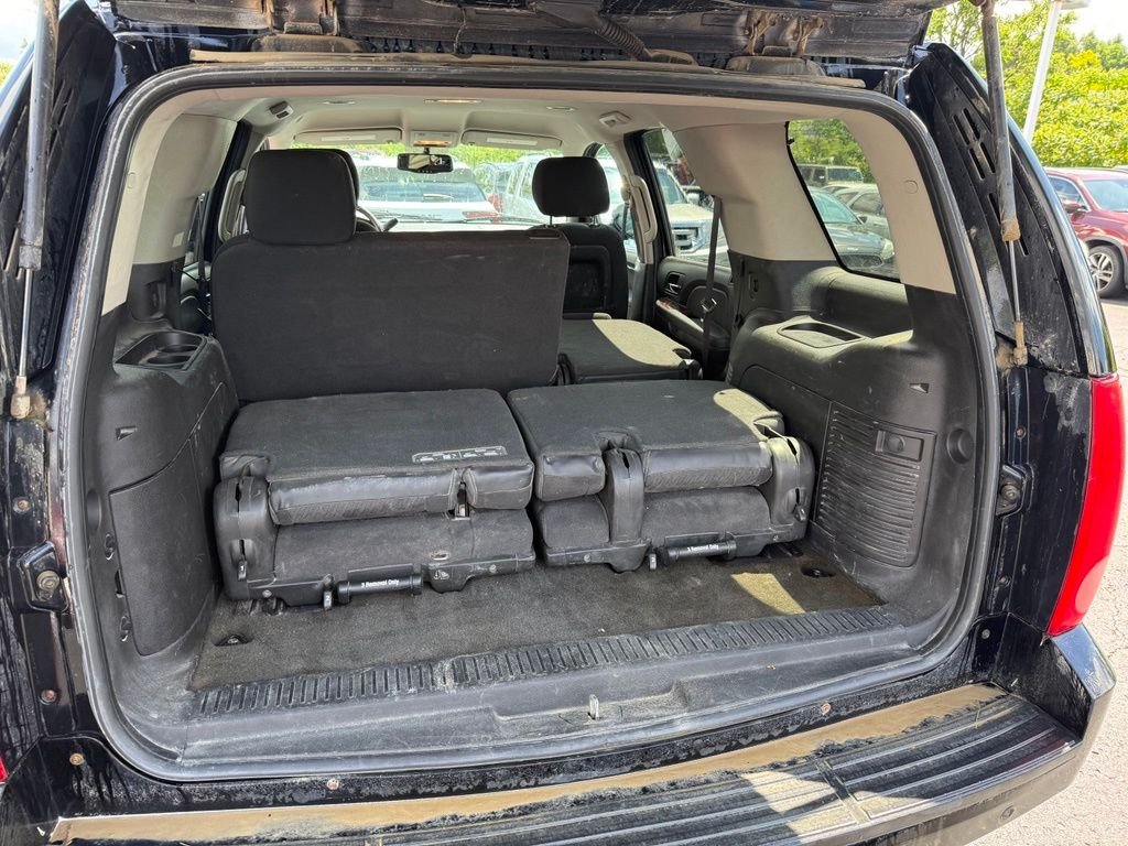 Used 2013 Black GMC SLE image 4