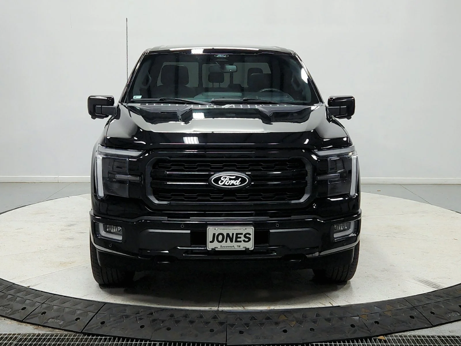 Used 2024 Black Ford Lariat image 3