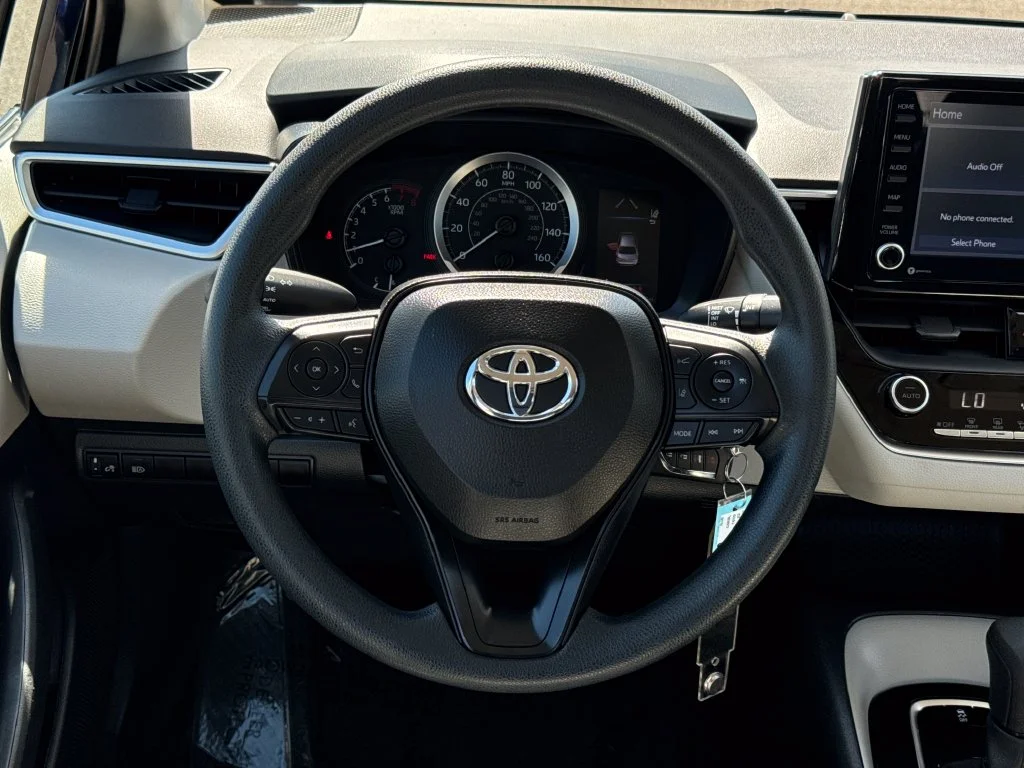 Used 2022 Blue Toyota LE image 12