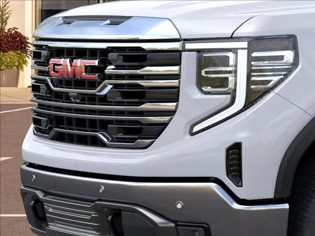 2026 GMC Sierra 1500 SLT - Photo 13
