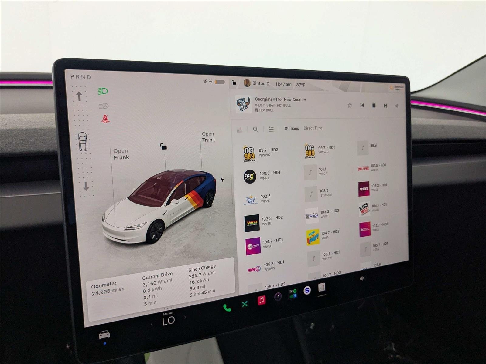 Used 2024 Pearl White Multi-Coat Tesla  image 21