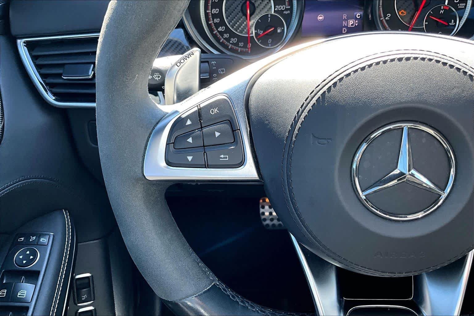 Used 2018 Obsidian Black Metallic Mercedes-Benz AMG® GLS 63 image 20