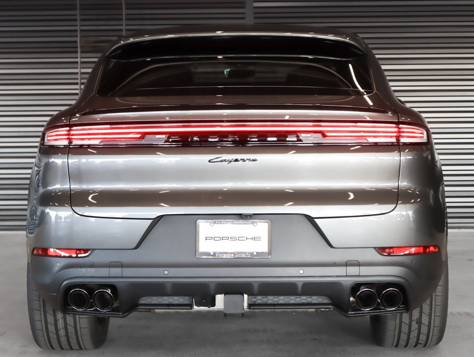 2026 Porsche Cayenne Coup E-Hybrid - Photo 9