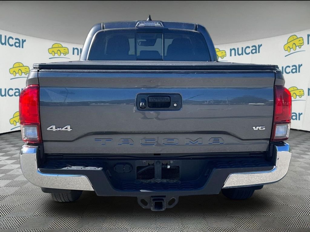 Used 2022 Gray Toyota SR5 image 3