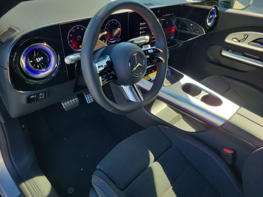 New 2027 Cirrus Silver Metallic Mercedes-Benz CLA 220 image 16