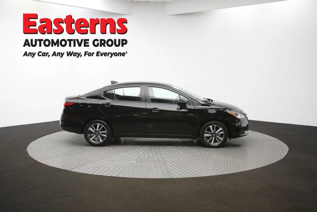 Used 2021 Black Nissan 1.6 SV image 42
