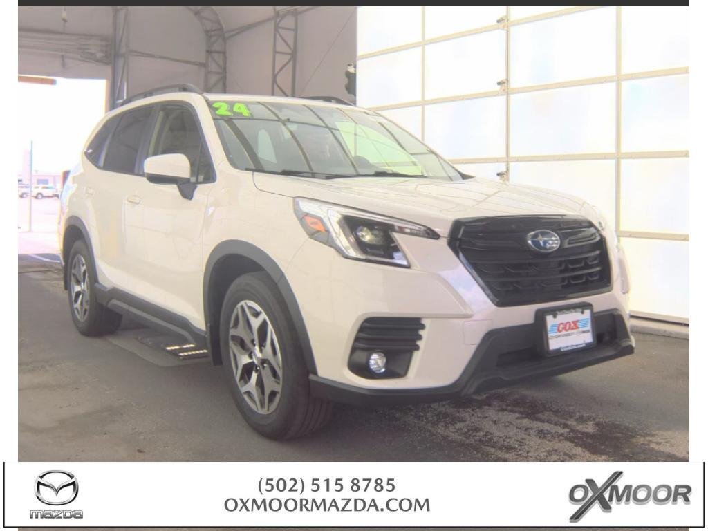 2024 Subaru Forester Premium's photo
