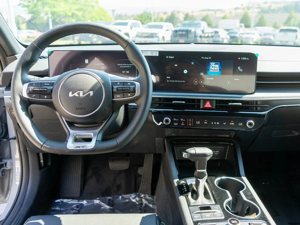 New 2026 Wolf Gray Kia GT image 14