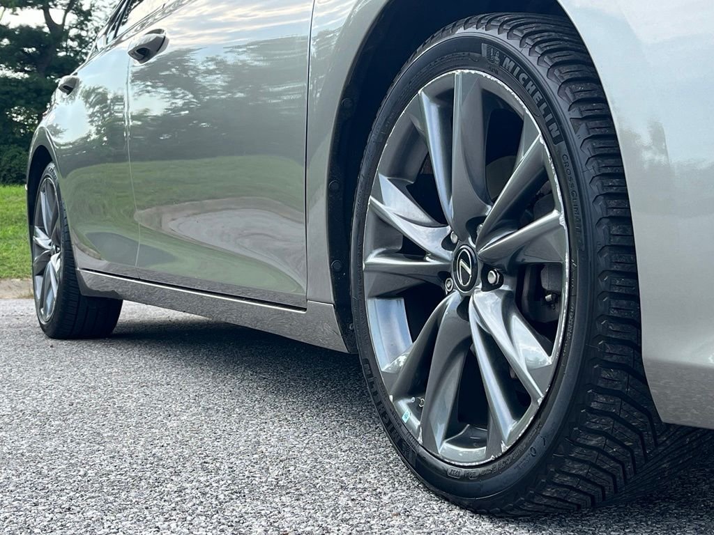 Used 2019 Silver Lexus 350 F Sport image 12