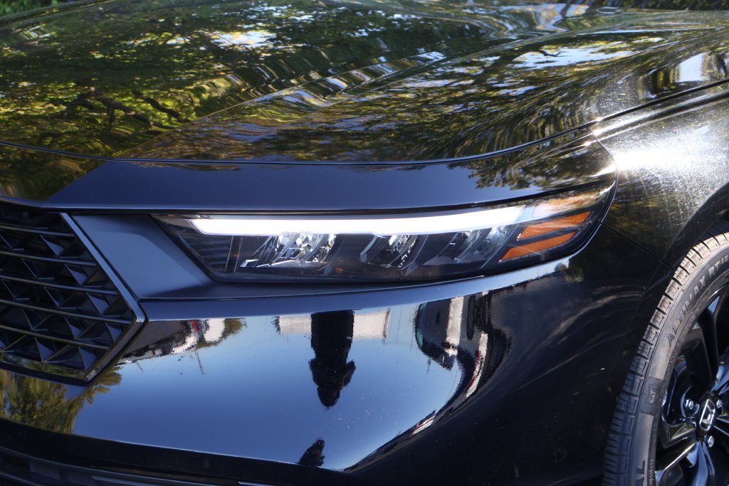 2025 Honda Accord SE - Photo 3