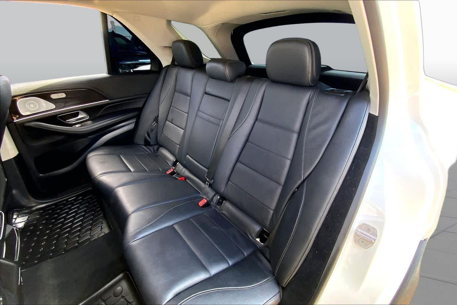 Used 2021 Polar White Mercedes-Benz GLE 450 image 21