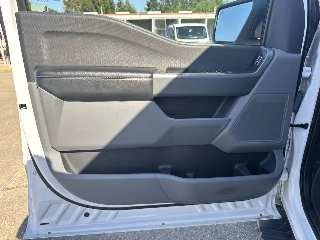 Used 2021 White Ford XLT image 42
