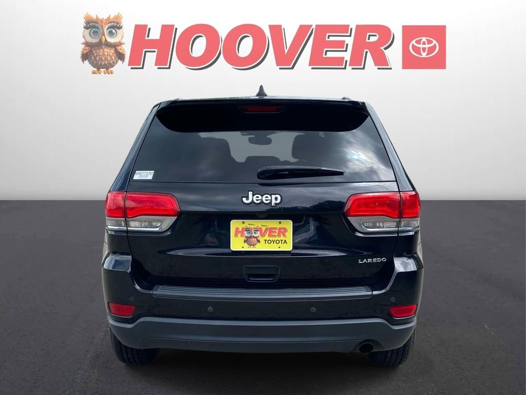 Used 2017 Black Jeep Laredo image 3