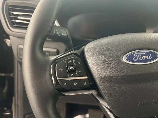 Used 2025 Black Ford Platinum image 12