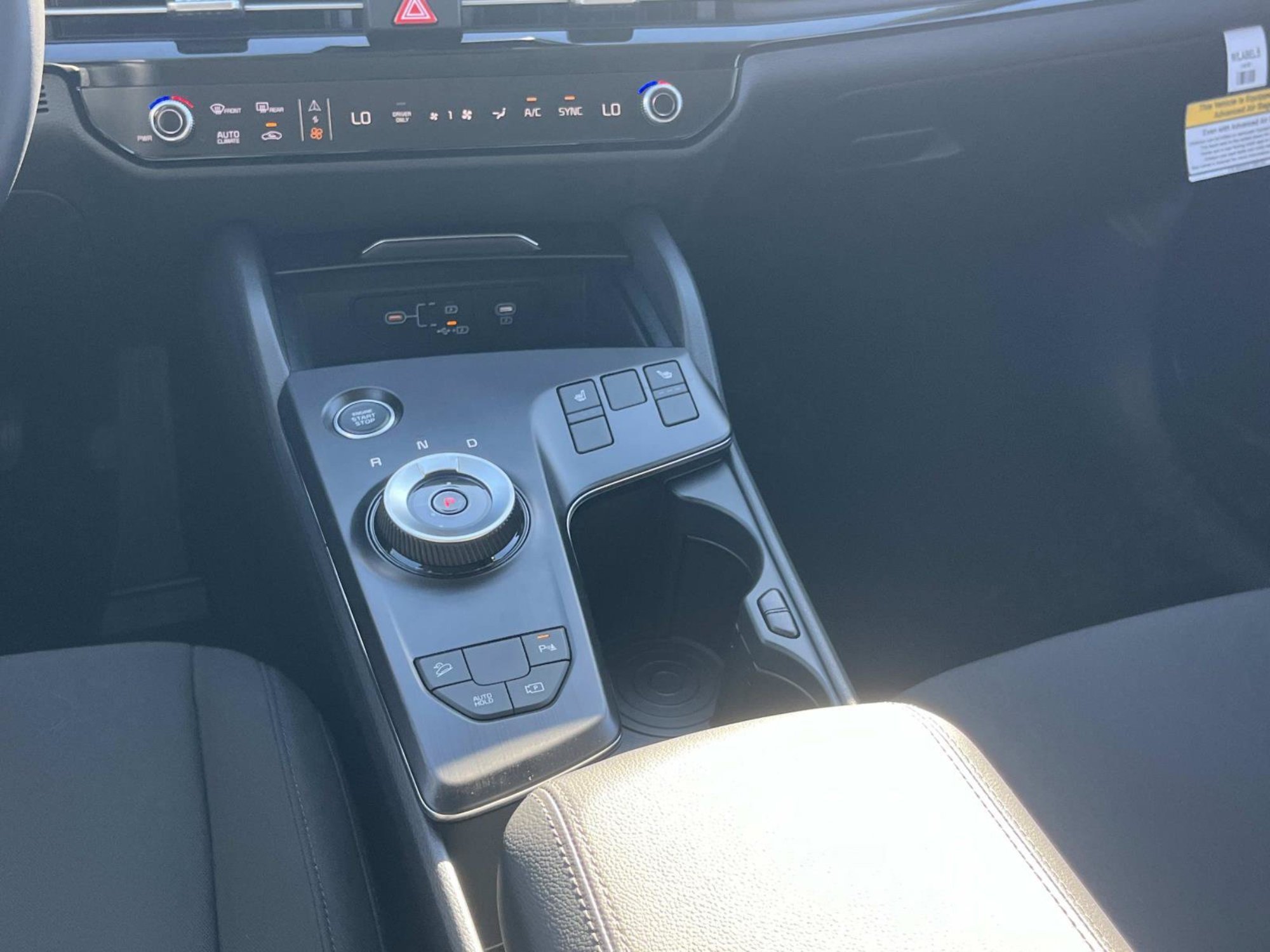 New 2027 Snow White Pearl Kia S image 13