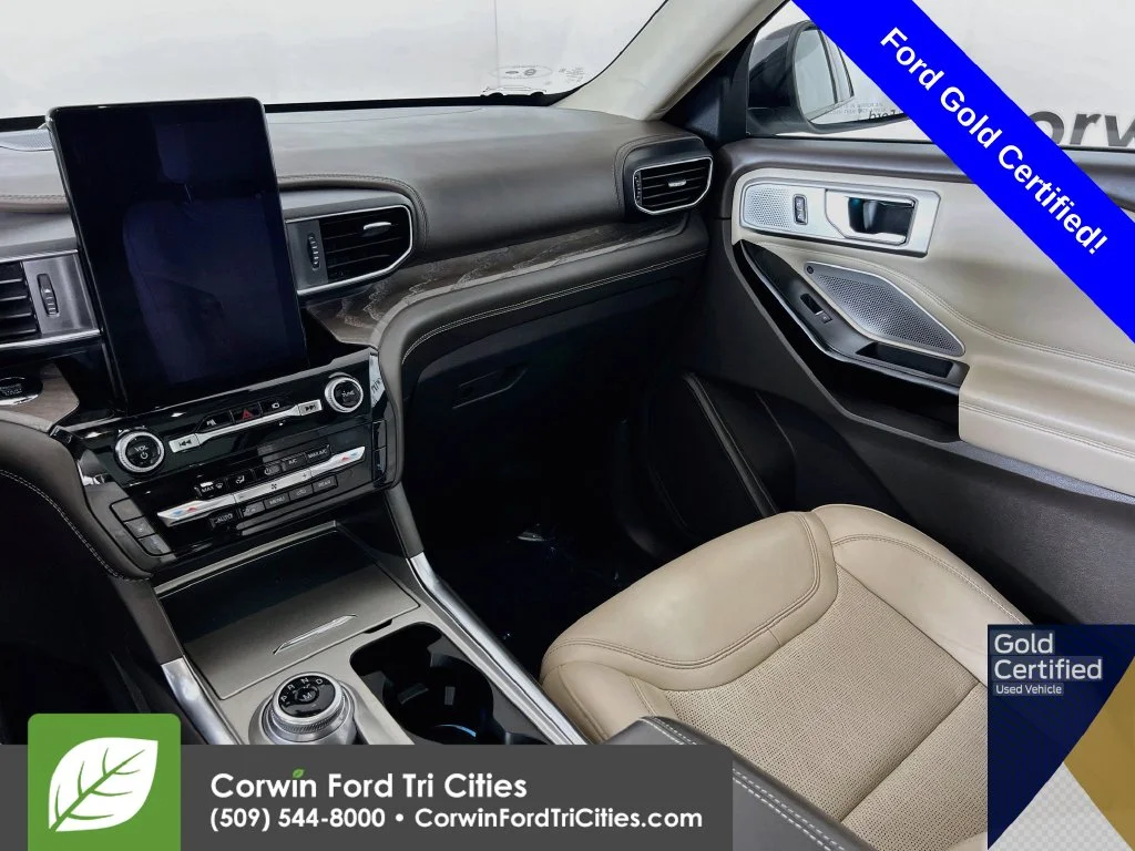 Used 2021 White Ford Platinum image 29