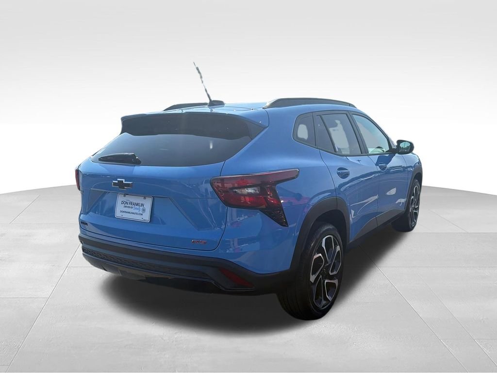 Used 2024 Blue Chevrolet 2RS image 5