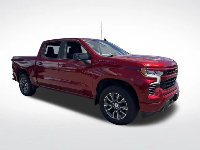 Used 2023 Red Chevrolet RST image 9