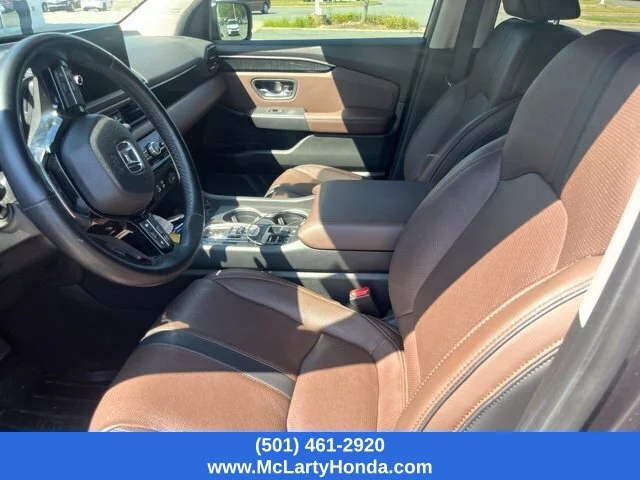 Certified Used 2025 Modern Steel Metallic Honda Elite image 9