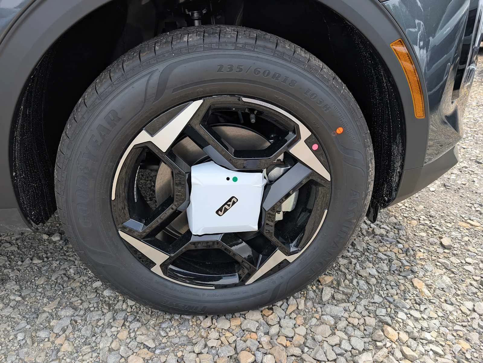 New 2026 Gravity Gray Kia EX image 3