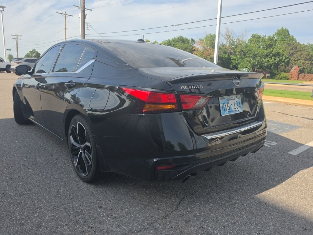 Used 2023 Black Nissan 2.5 SR image 22