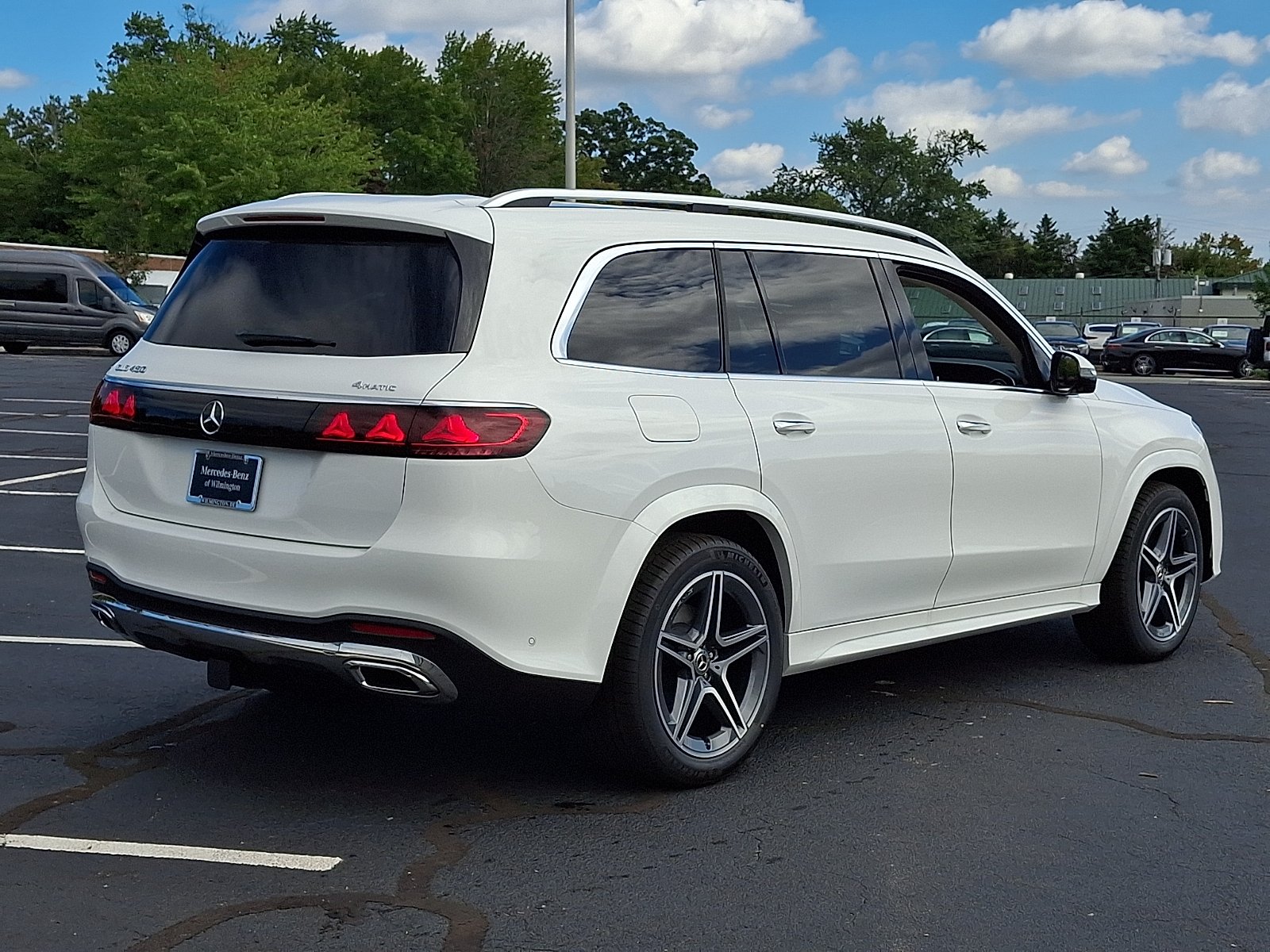 New 2027 Polar White Mercedes-Benz GLS 450 image 6