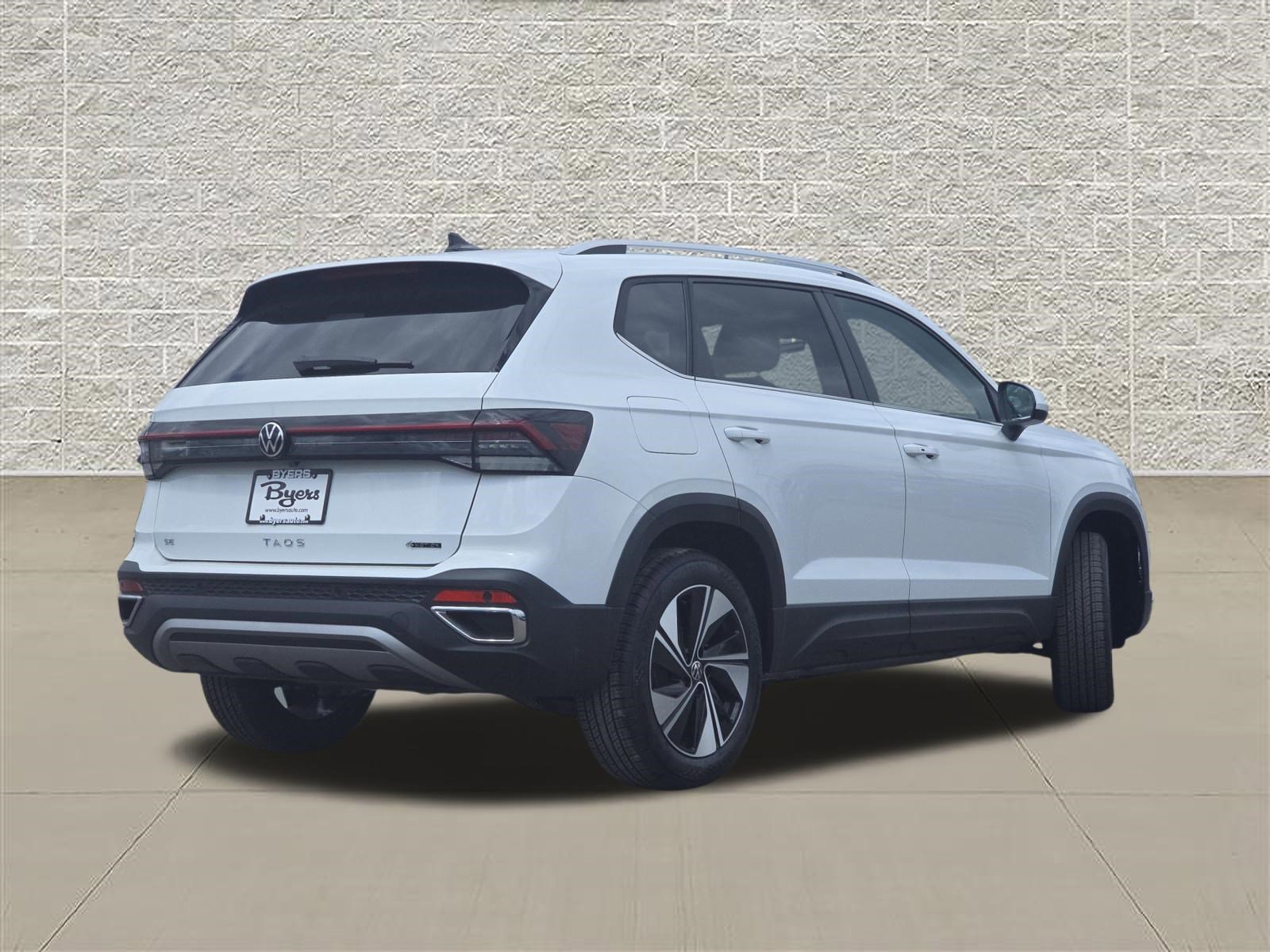 New 2026 Pure White Volkswagen SE image 7
