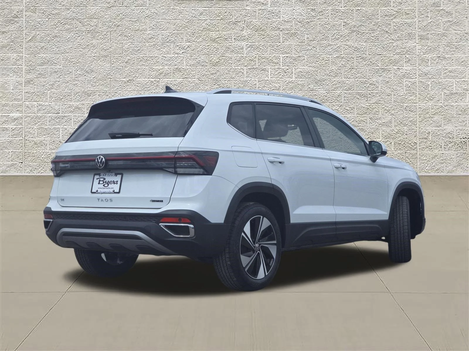 New 2026 Pure White Volkswagen SE image 7