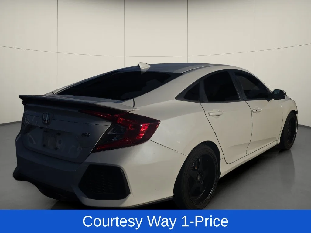 Used 2018 White Honda Si image 9