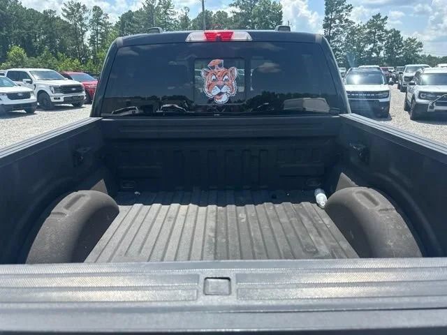 Used 2023 Agate Black Metallic Ford Lariat image 18