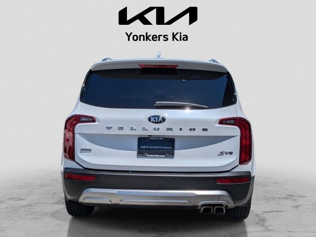 Used 2020 White Kia S image 7