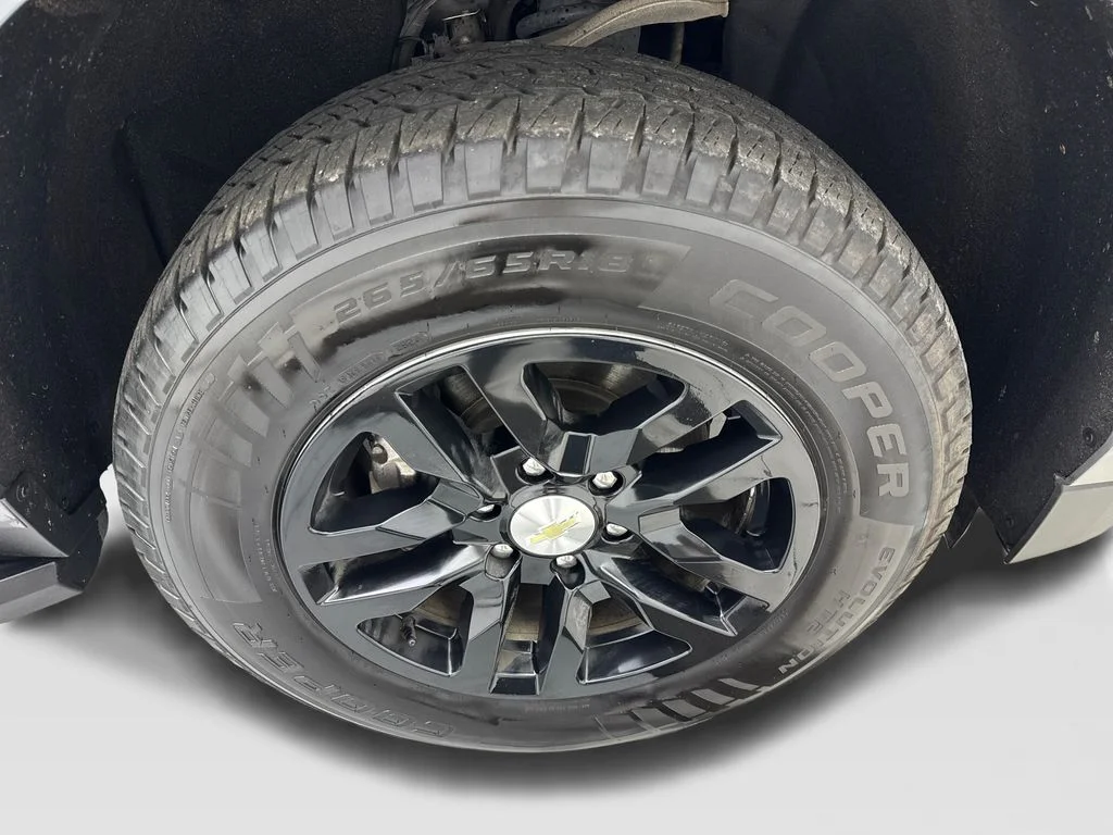 Used 2021 Gray Chevrolet LT image 88