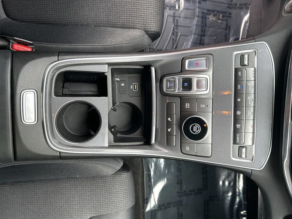 Used 2021 Red Hyundai SEL image 17