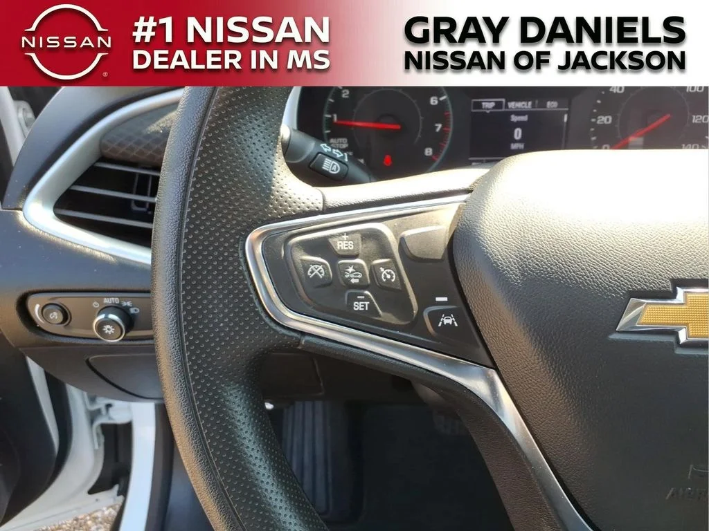 Used 2024 White Chevrolet LT image 13