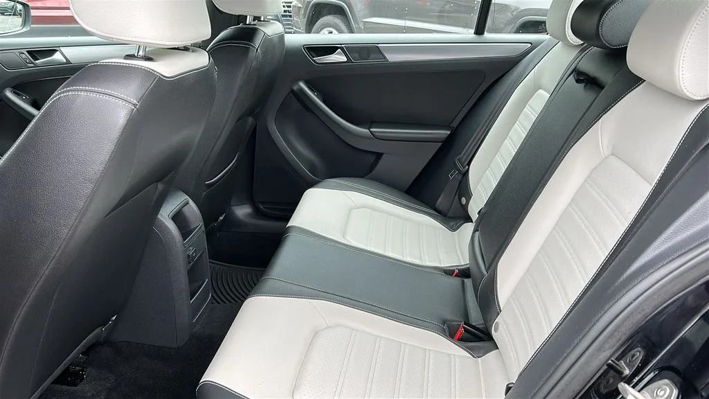 Used 2016 Black Volkswagen 1.8T Sport image 21