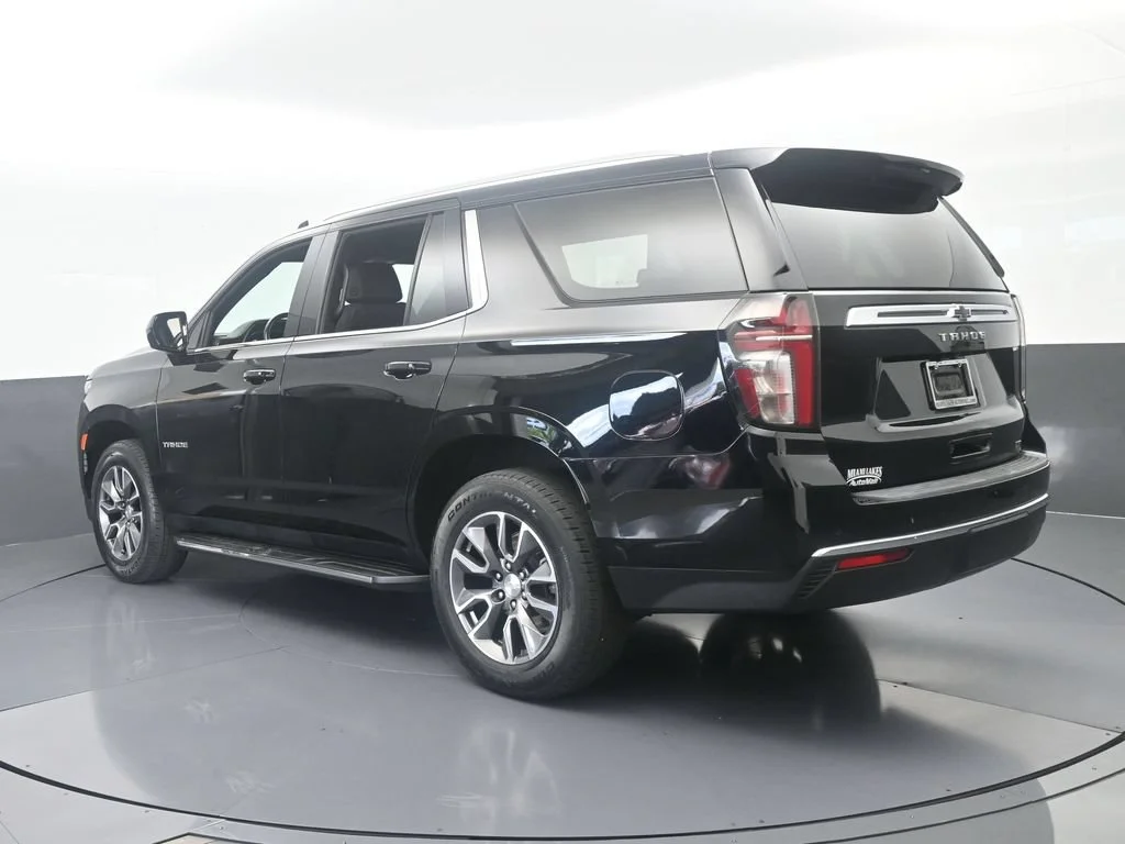 Used 2023 Black Chevrolet LT image 3