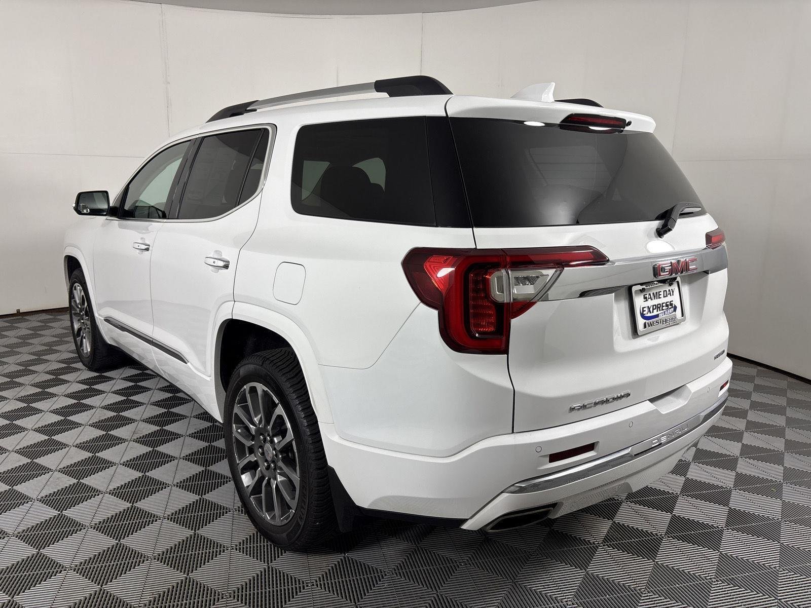 Used 2021 Summit White GMC Denali image 19