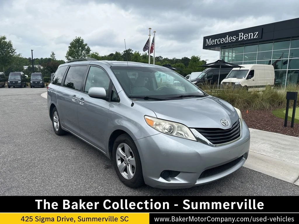 2011 Toyota Sienna