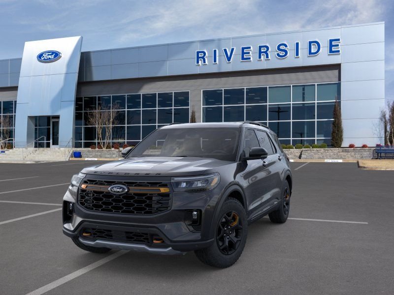 New 2026 Agate Black Metallic Ford Tremor® image 3